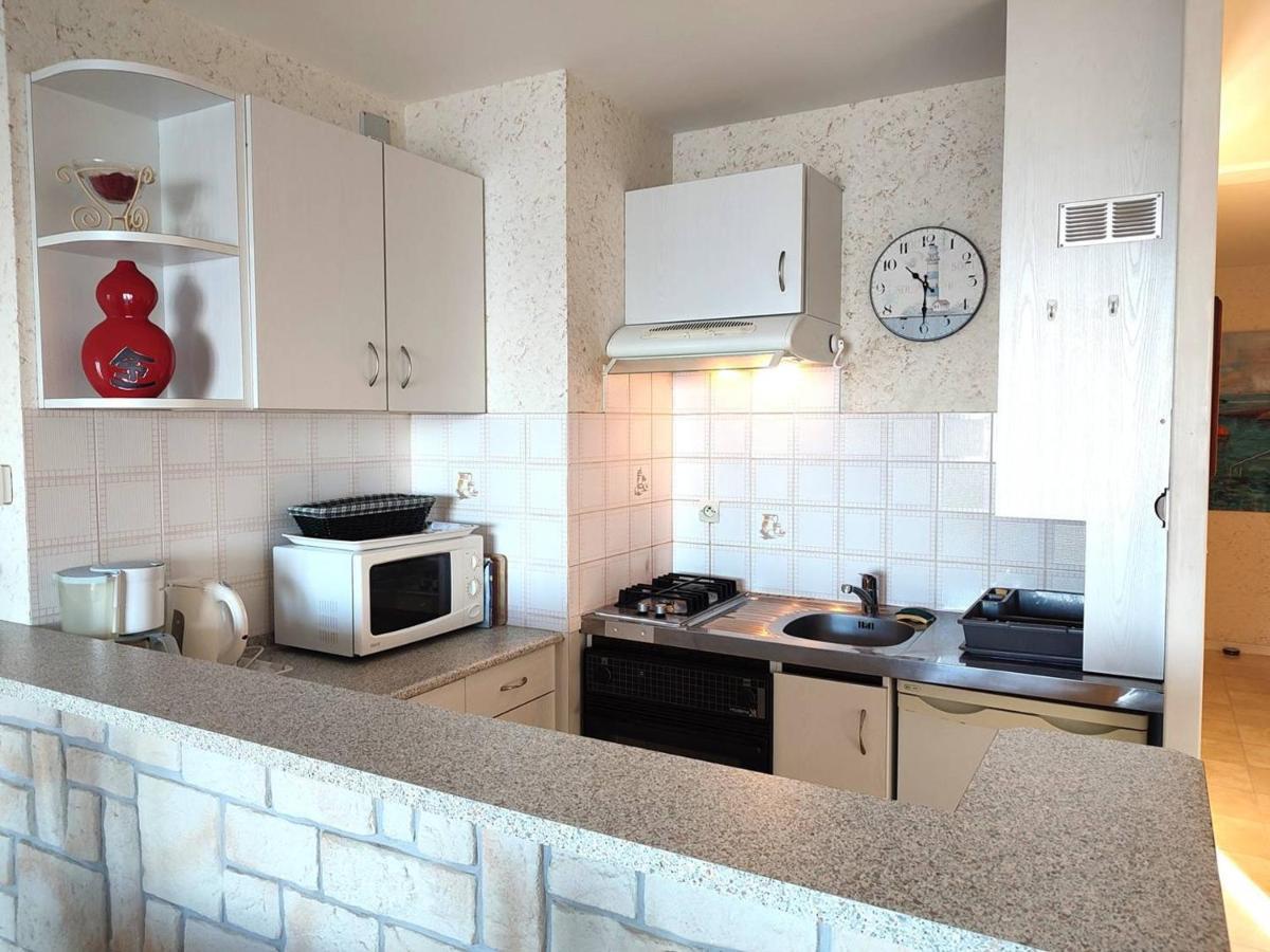 Superbe Appartement Avec Vue Mer Et Parking A Tregastel - Fr-1-368-29 Exterior foto